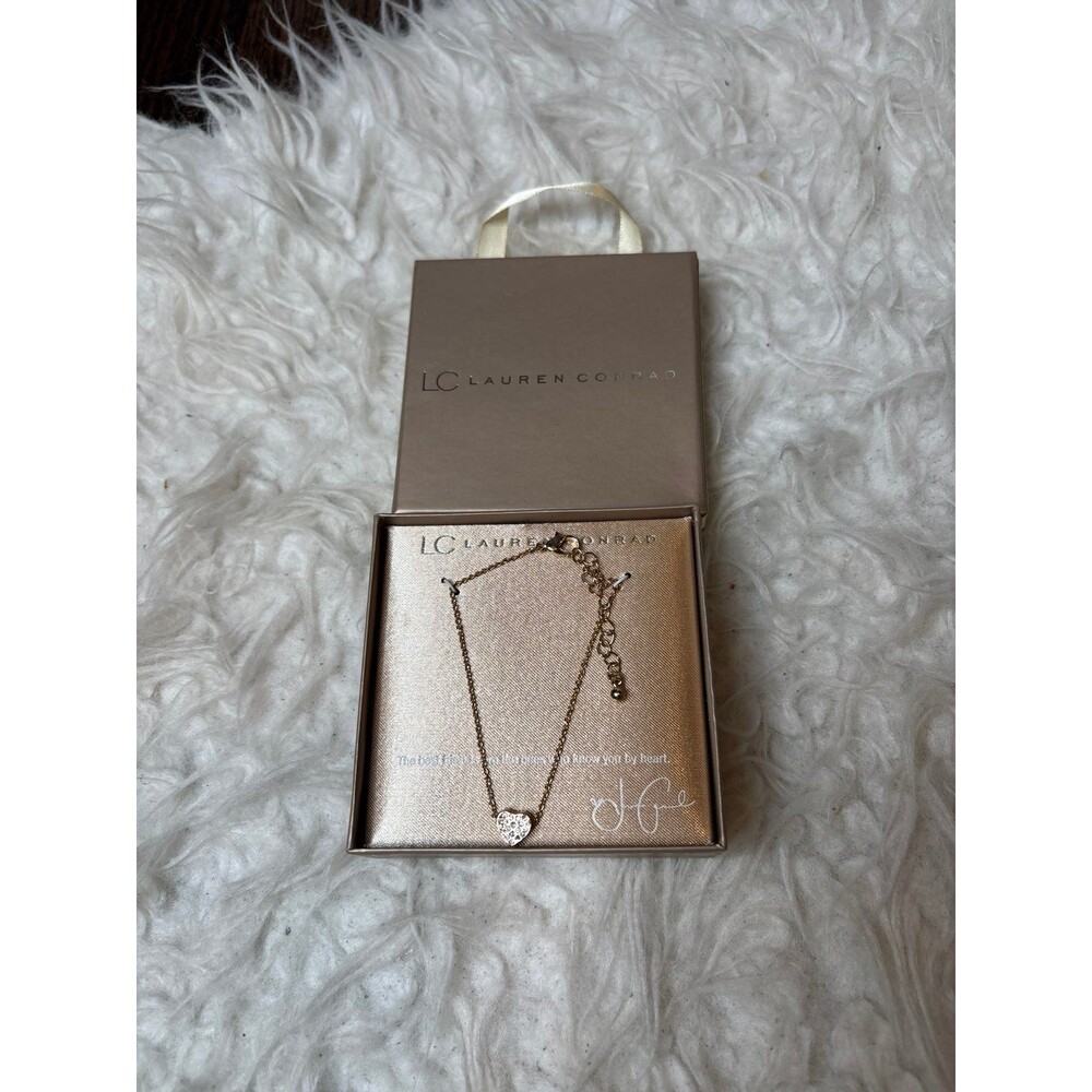 Lauren Conrad LC Crystal Heart Bracelet Rose Gold Tone Adjustable Chain With box